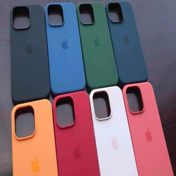 کاور مدل سیلیکونی مناسب برای گوشی موبایل اپل iPhone 13