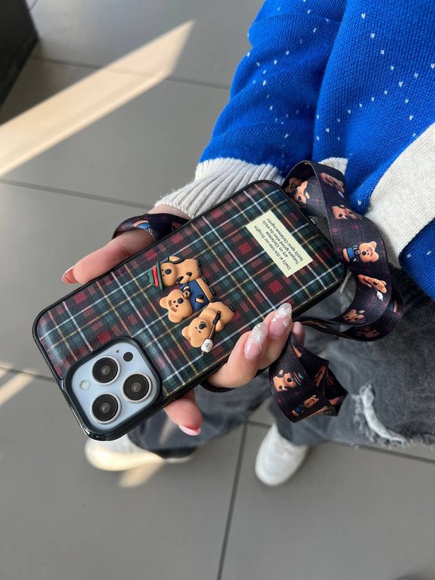 قاب مدل سه خرس کریسمسی مناسب برای گوشی آیفون iPhone 14 pro کد Tor-۱