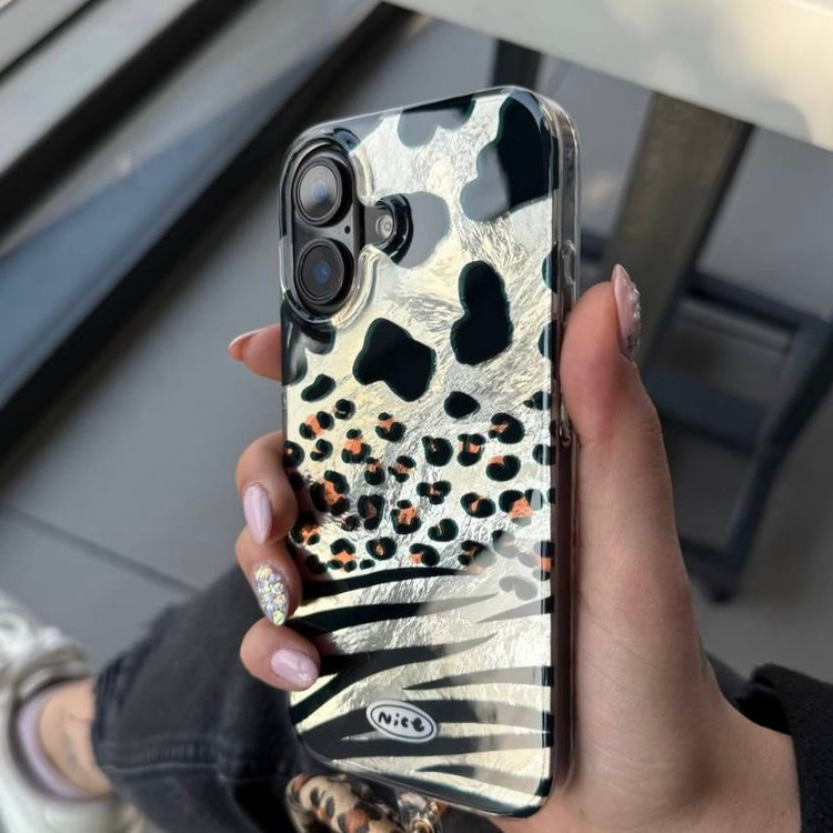 قاب مدل پلنگی بدون آویز مناسب برای گوشی آیفون iPhone 16 pro کد Tor-۱