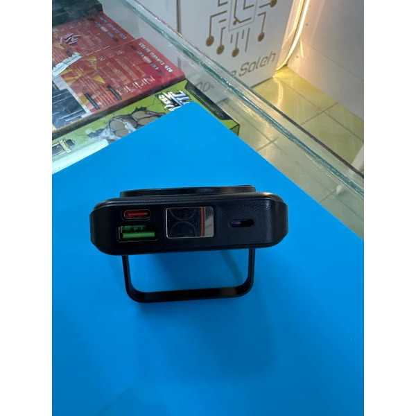 پاوربانک 15 وات ایکس کین مدل XK-PB2057 ظرفیت 10000 میلیآمپرساعت